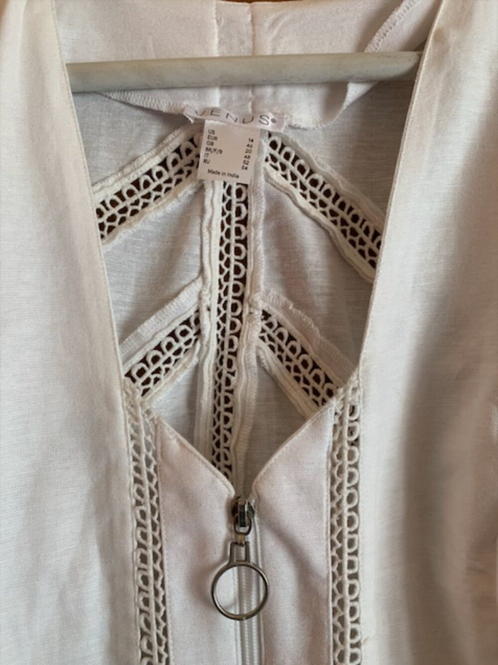 Venus Zip-Front Top - Picture 4 of 5